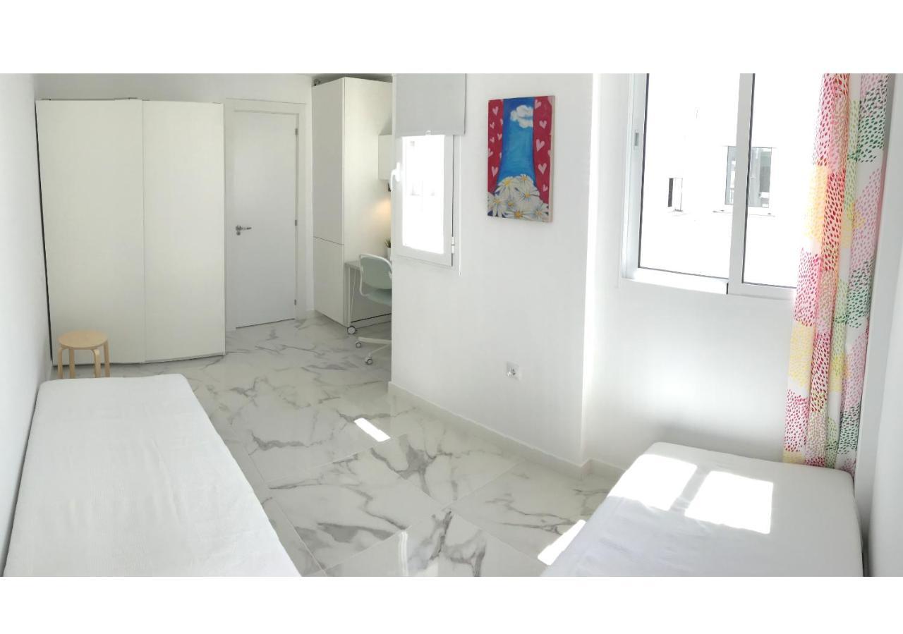 New Central 2Br Apartment 100M-To-Beach Free Parking Fuengirola Bagian luar foto